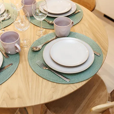 아파트 New Modern In